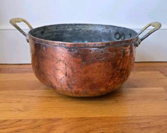 025 largecopperpotwithbrasshandles