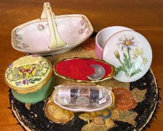 736 tinytrinketboxes