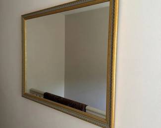 671 rectangularwallmirrorwithornatefram