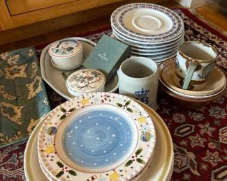 017 assortedceramicandpotterytablewarel