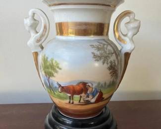 100 porcelainvasewithglassstand