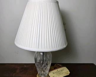 351 waterfordcrystaltablelampwithpleate