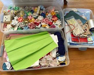 877 threetotesofassortedgiftwrapsuppli