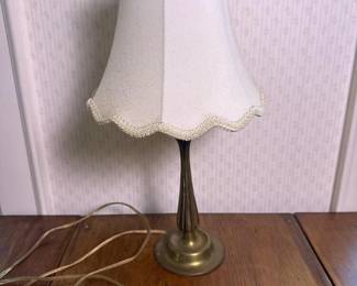 214 vintagebrasstablelampwithfabricsha