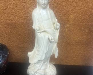 Vintage Ivory