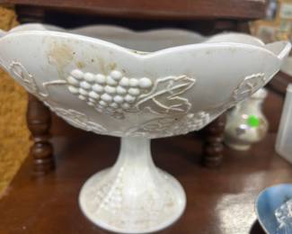 American milk glass