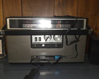 Emerson Stereo 8-Track/FM/AM/TV/WB Boombox (Model TPV 60).