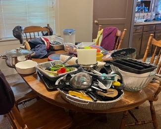 Lots of Kitchen Miscellaneous
