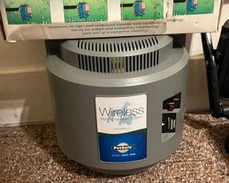 Wireless dog fence