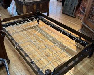 French Country Rope Trundle Bed