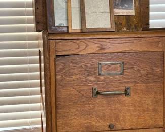 Arts Crafts Antiques and Smalls detail