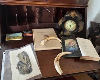 Antique Objects and Decor
