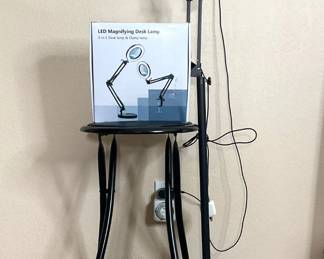 Magnifying Lamps