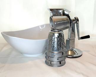 Kitchen Shredder/Slicer