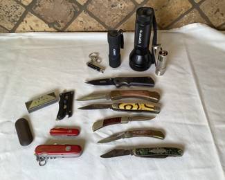Knives & Flashlights