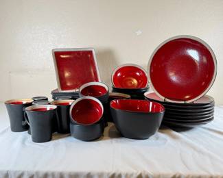 Stoneware Dishes
