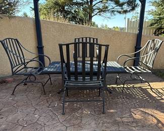 Outdoor Black 4-Seater Table