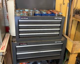 Tool chest