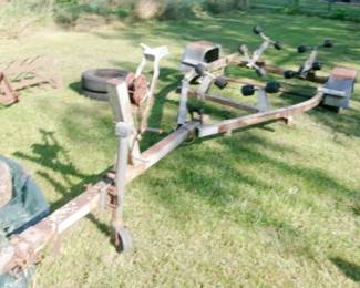 BOAT TRAILER
