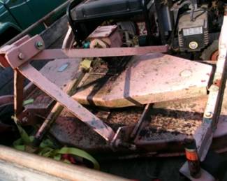 FINISH MOWER