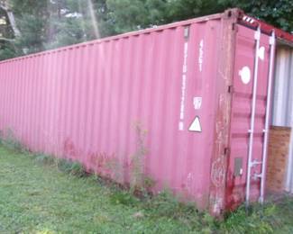 SHIPPING CONTAINER