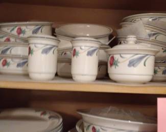 Mikasa dishes set