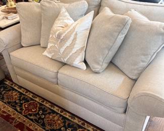 cream love seat
