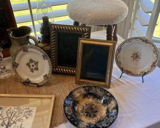 Frames and China