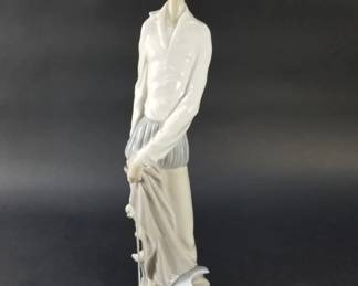 161  Lot 379  Lladro Don Quixote porcelain figure