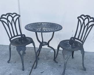 051  Lot 139  Vintage aluminum and iron ice cream parlor set