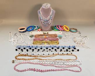 Lot 362  Group of vintage bangles, bead and crystal