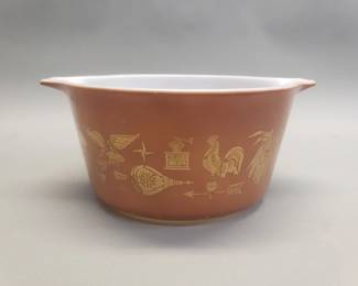 Lot 312  Vintage Pyrex bowl