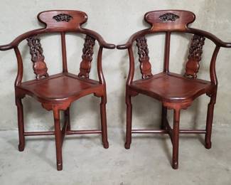 029  Lot 176  Pair of Asian carved rosewood corner chairs