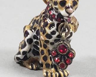 097  Lot 130  Jay Strongwater Mara leopard charm