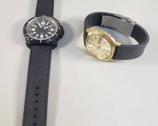 Lot 114  Seiko automatic and Citizen EcoDrive watches