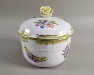 178  Lot 430  Herend porcelain lidded bowl