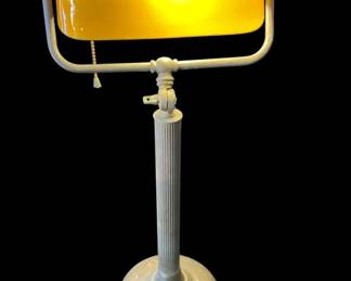 Lot 370h  Vintage bankers desk lamp