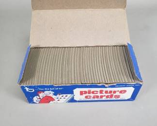 042  Lot 58  1982 Topps vending box of baseball cards