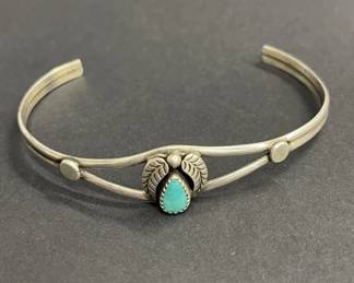 Lot 580h  Vintage sterling silver and turquoise cuff
