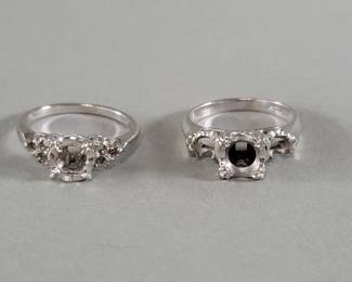 018  Lot 260  Pair of 14k white gold rings