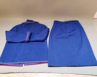 Lot 167  Vintage Italian hand fashioned  loomed womens