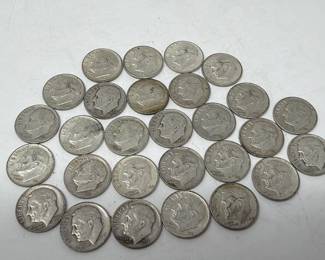 081  Lot 31  Group of 28 silver Roosevelt dime coins