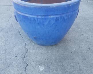 Lot 116  Blue pottery planter