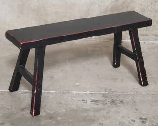 196  Lot 128  Vintage wood bench