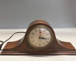 Lot 188  Vintage General Electric wood mantel clock