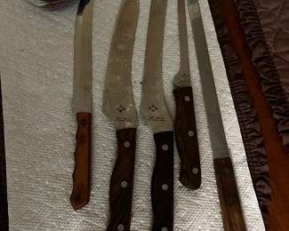 knives