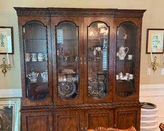 Henredon china cabinet