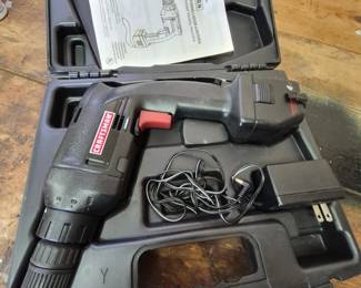 Tools, who needs this? Won't last!