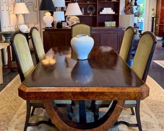 Amazing Table