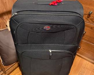 AMERICAN TOURISTER LUGGAGE $45.00